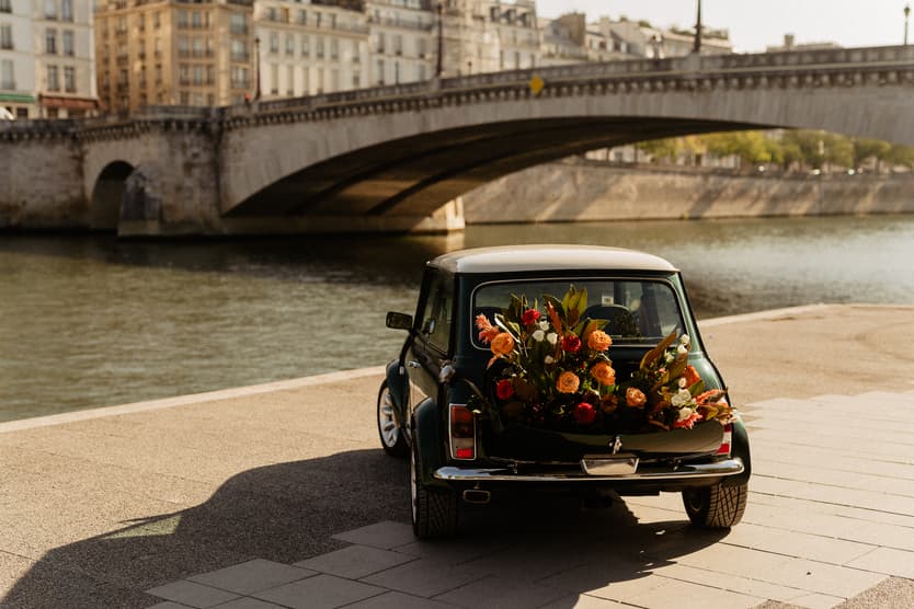 Vintage mini rental in Paris