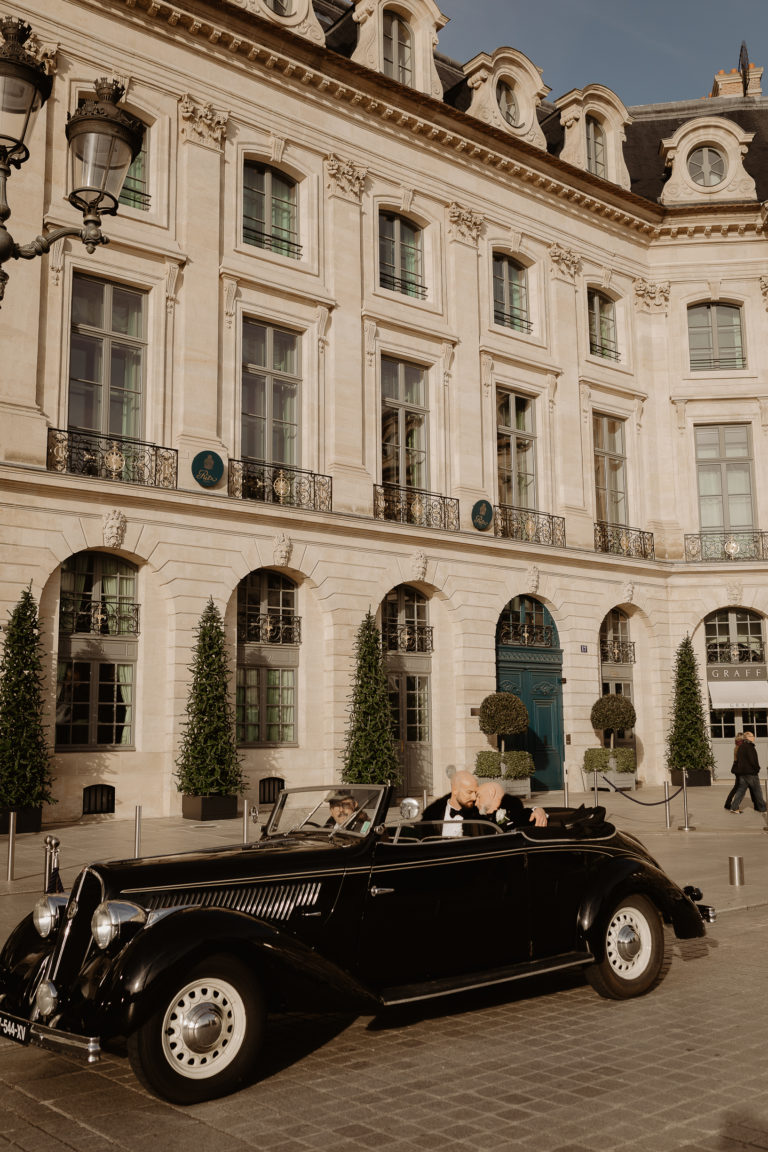 Vintage car rental in Paris