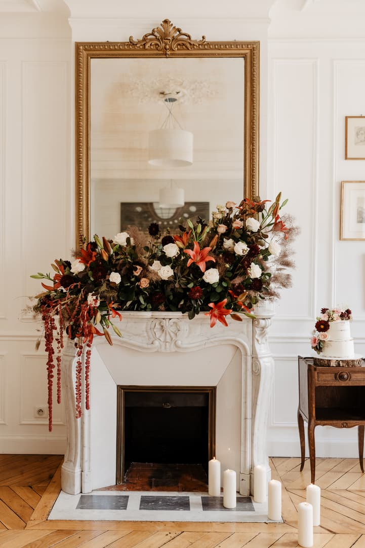 Chimney & fireplace floral decoration