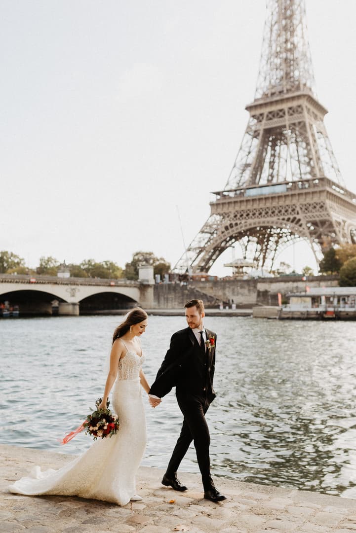 elopement wedding eiffel tower seine