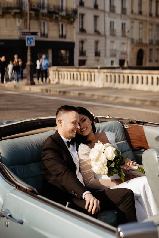 Couple's Wedding Elopement Photoshoot in Paris with Vintage Car