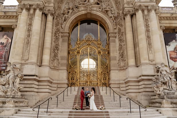 Couple Elopement Ceremony golden Gates Petit Palais Paris
