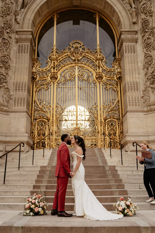Couple Elopement Ceremony golden Gates Petit Palais Paris