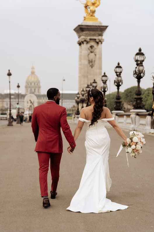 Couple Shoot Pont Alexandre Bridge Paris