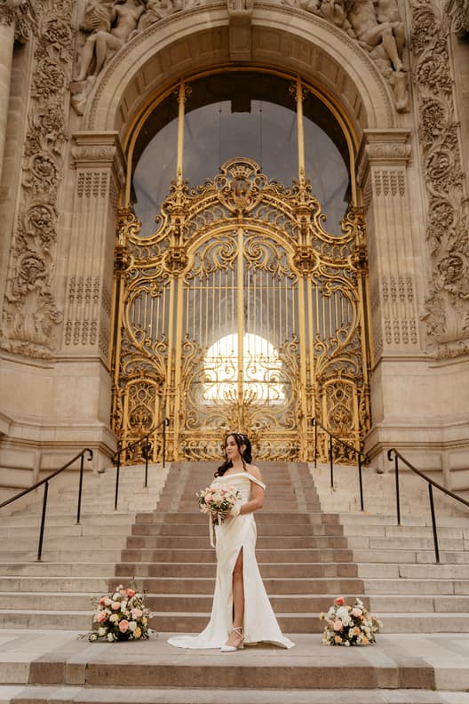 Couple Elopement Ceremony golden Gates Petit Palais Paris
