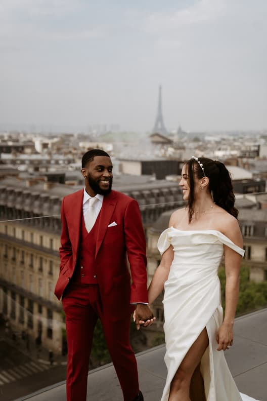 Couple Elopement Photoshoot on Rooftop with Eiffel Tower View