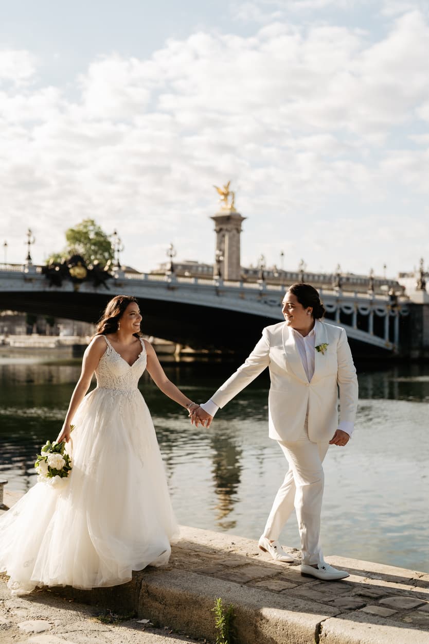 Gay wedding Paris Elopement Pont Alexandre III inspiration