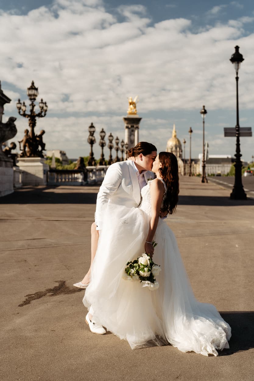 Gay wedding Paris Elopement Pont Alexandre III inspiration