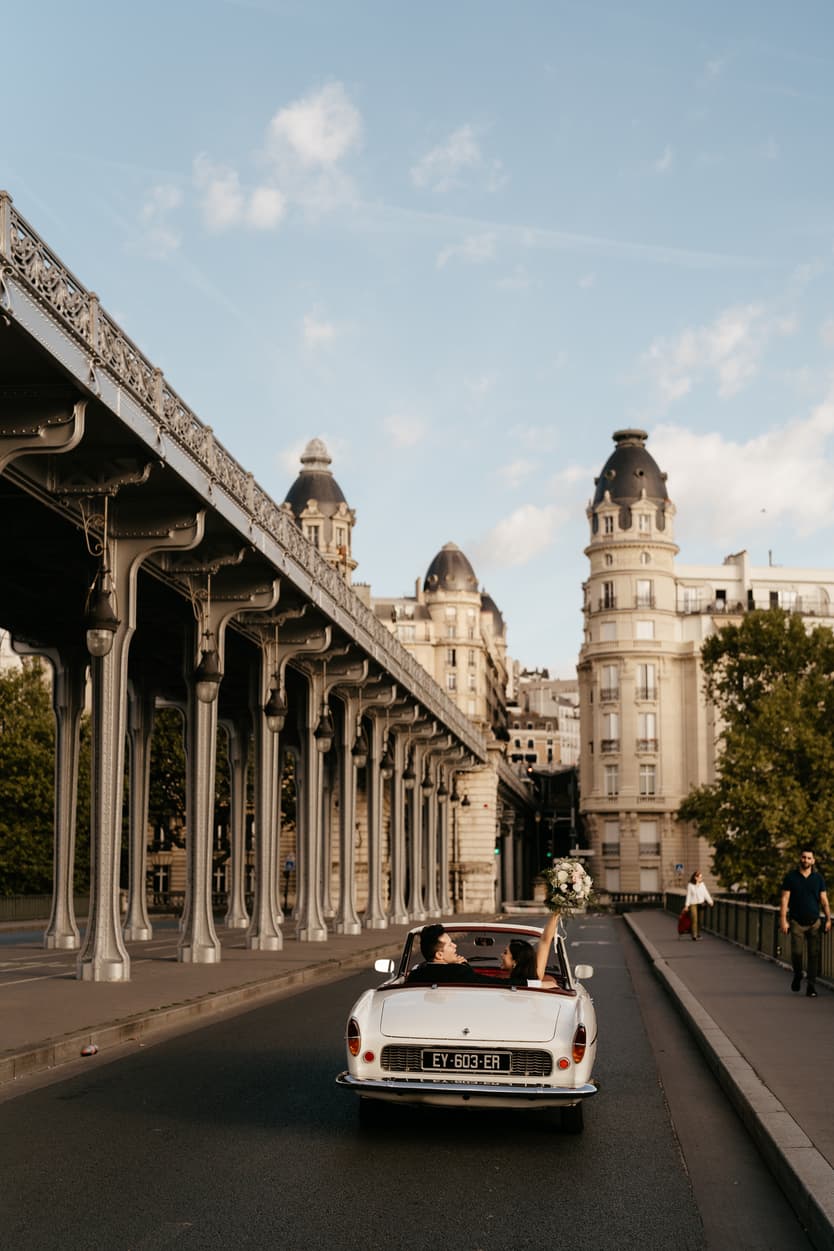 Paris Elopement Packages Elopement Photographer Videographer Bir Hakeim vintage car