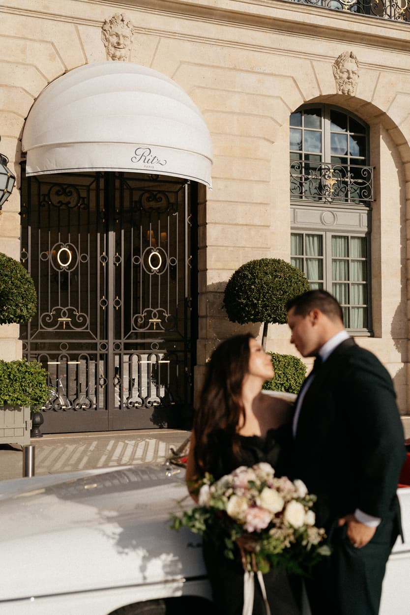 Paris Elopement Packages Elopement Photographer Videographer Ritz Paris vintage car couple