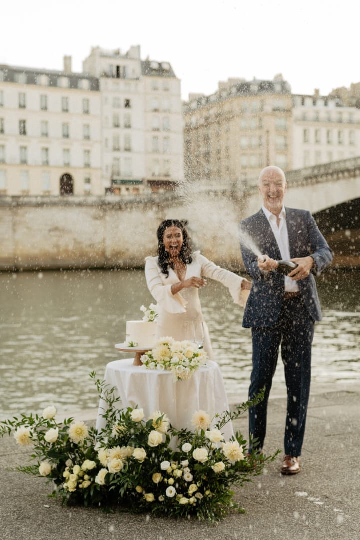 Best Elepement Ceremony Locations in Paris Ile Saint Louis