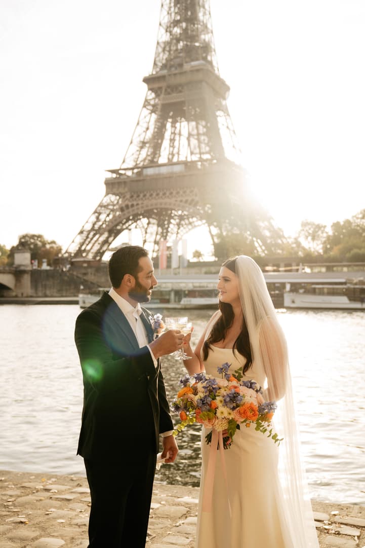 Best Elepement Ceremony Locations Seine River - eiffel tower view