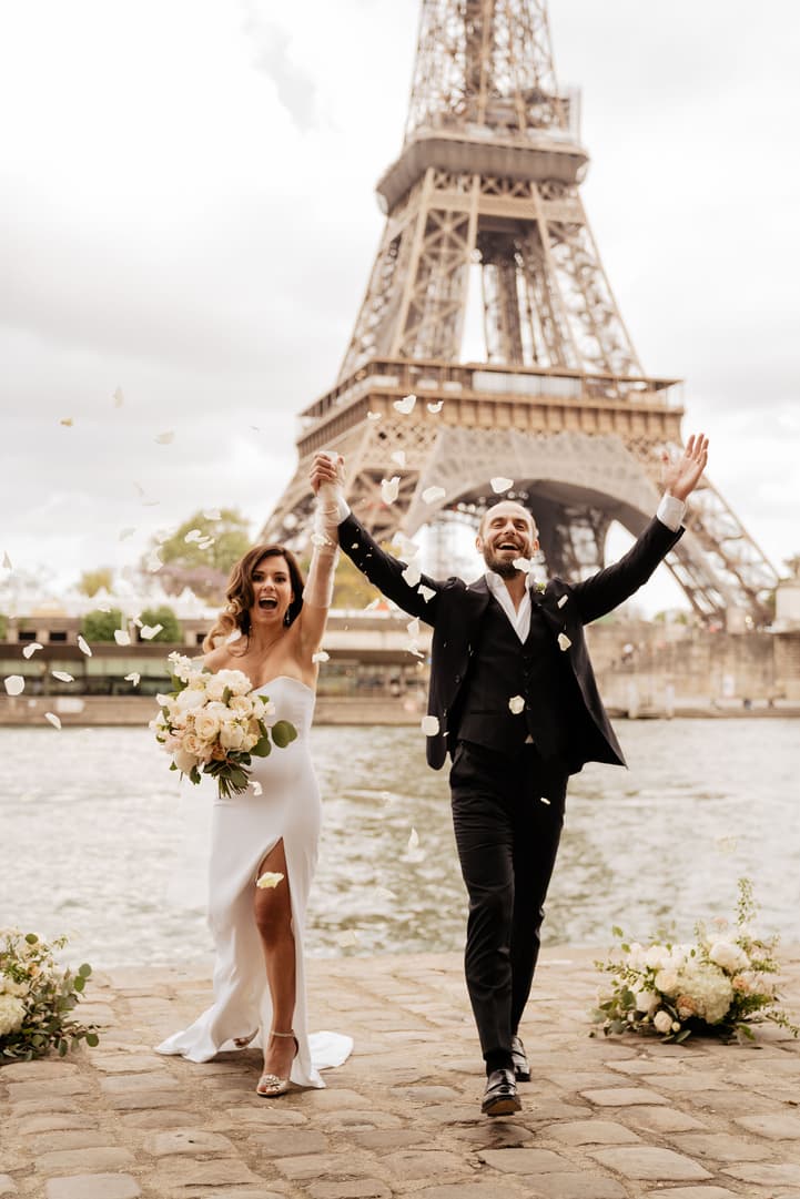 Paris Elopement Packages - Stress Free elopement in Paris