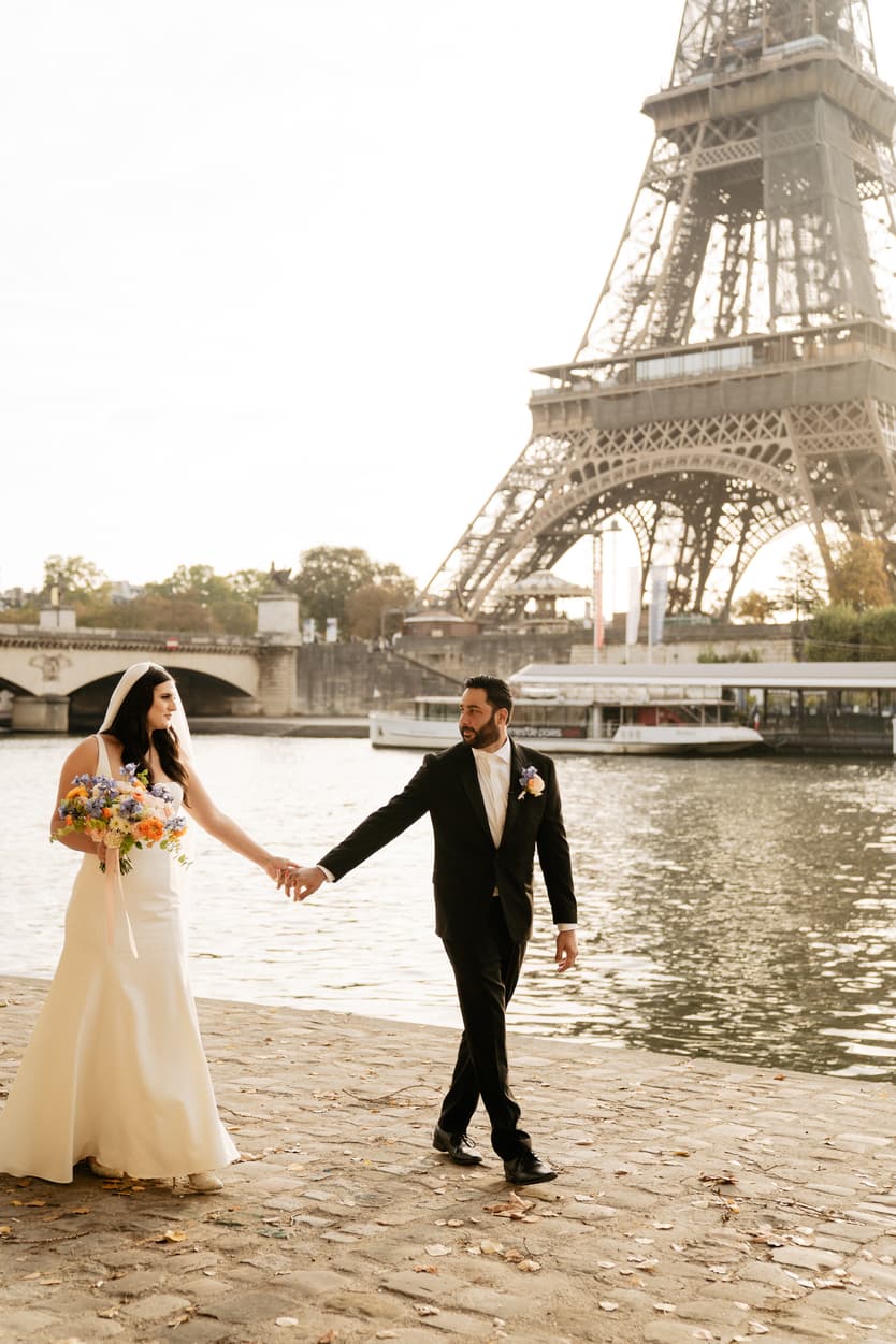 Best Elepement Ceremony Locations Seine River - eiffel tower view