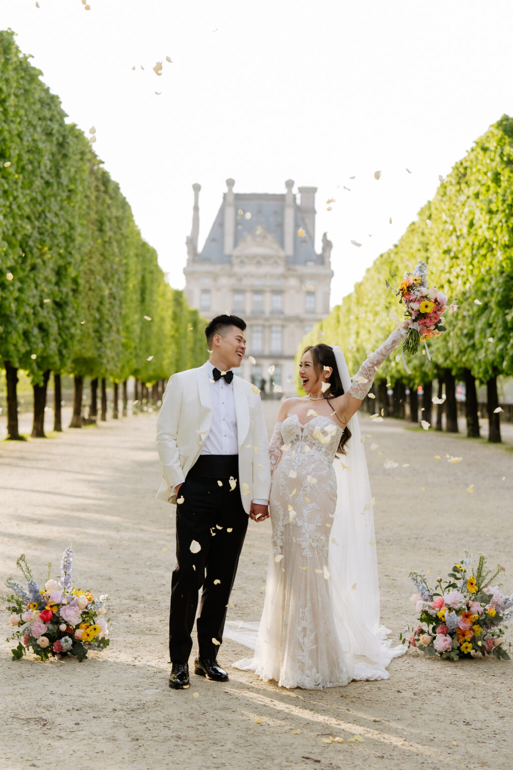 Paris elopement in Tuileries Garden
