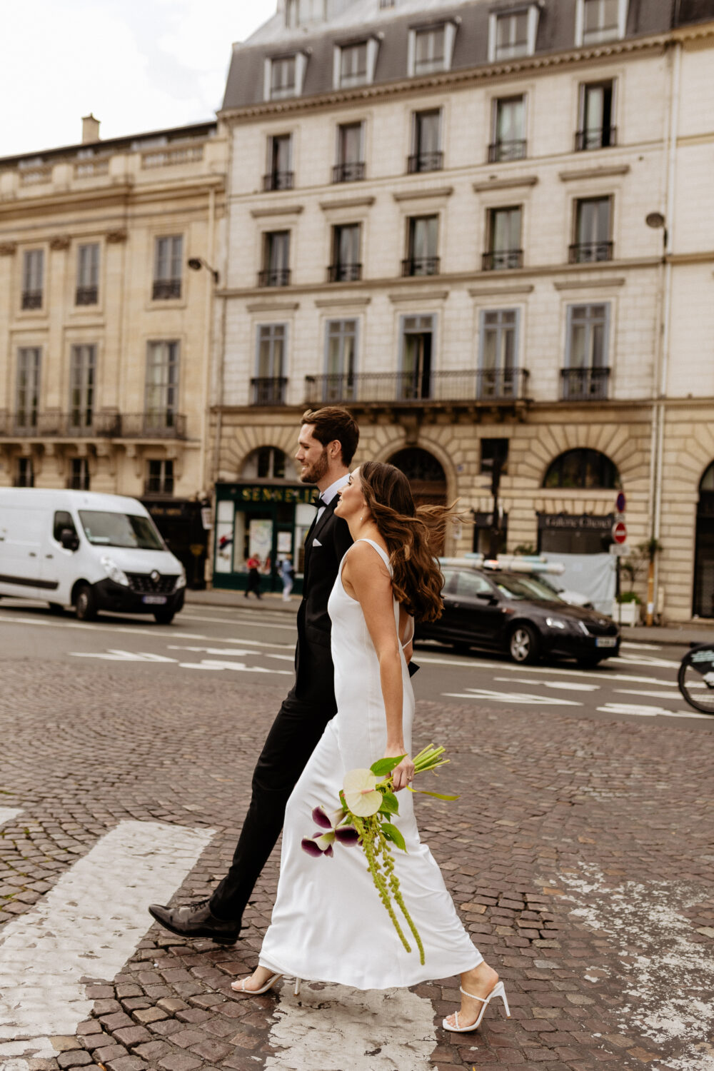 Autumn elopement inspiration Paris