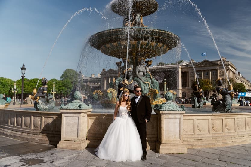 Aphrodite and Michael at the fountain on Place de la Concorde